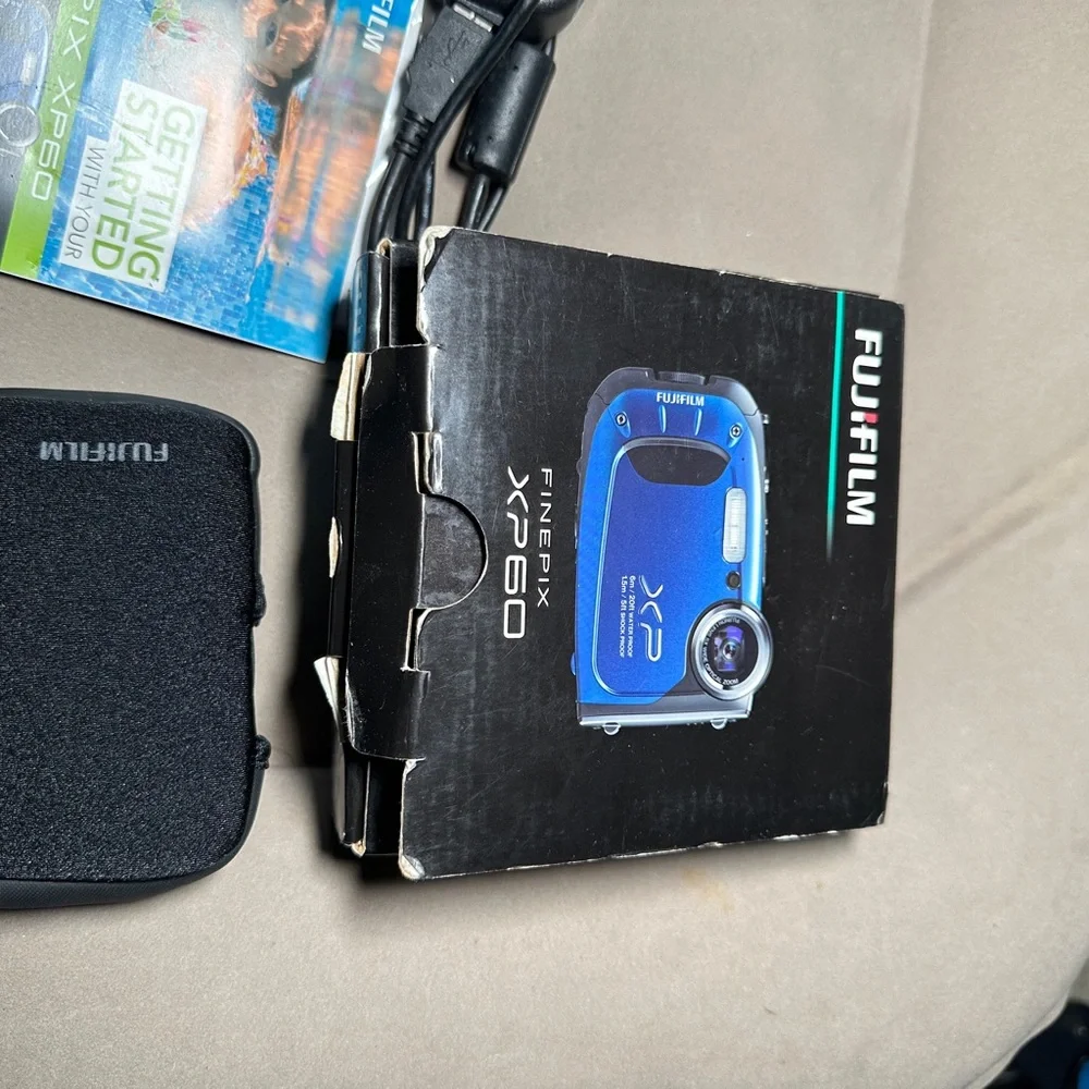 Fujifilm Finepix XP60 16.0MP 10X Waterproof Camera water vlog travel YouTube cam